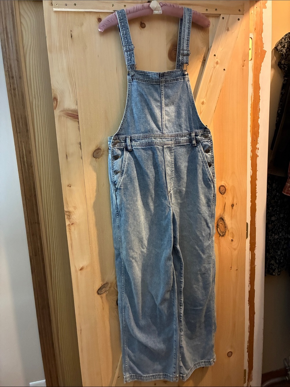 aerie Light Blue Denim Women's Overalls with Adjustable Straps